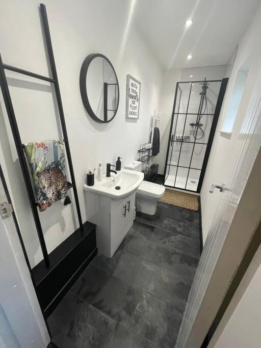 The Stables,ashley Apartment *